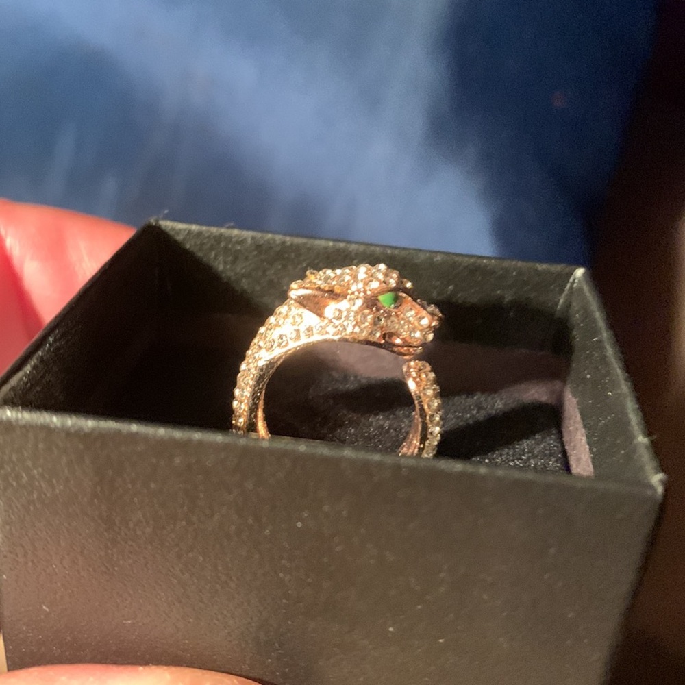 Panther Ring - Picture 6 of 6